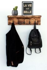 Cuier din lemn cu 5 agatatori Eli Homs, 65 x 20 cm, maro rustic - imagine 2