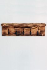 Cuier din lemn cu 5 agatatori Eli Homs, 65 x 20 cm, maro rustic - imagine 4